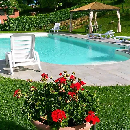 مزرعة للإقامة Antica Castelli